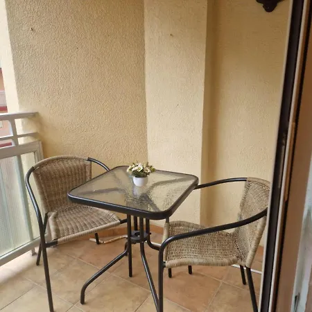 Deea Beach Апартаменты Кульера